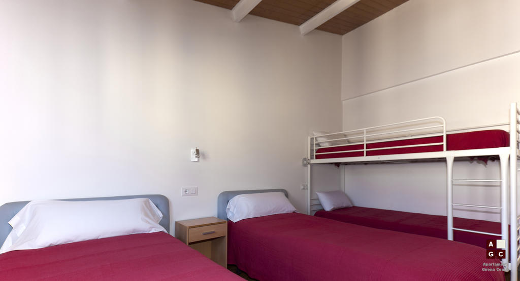 Apartaments Girona Centre الغرفة الصورة